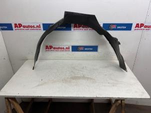 Used Wheel arch liner Audi 80 (B4) 2.6 E V6 Price € 35,00 Margin scheme offered by AP Autos