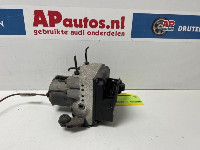 Gebrauchte ABS Pumpe Audi A4 (B5) 1.6 Preis € 39,99 Margenregelung angeboten von AP Auto's