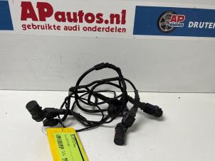 Usagé Kit capteur PDC Audi A4 Cabriolet (B6) 2.4 V6 30V Prix € 49,99 Règlement à la marge proposé par AP Autos