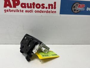 Gebrauchte Türschlossmechanik 4-türig links vorne Audi A3 Sportback (8VA/8VF) 1.0 30 TFSI 12V Preis € 24,99 Margenregelung angeboten von AP Autos