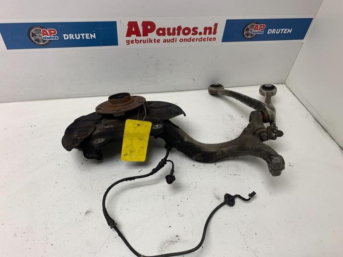 Knuckle, front left from a Audi A4 Avant (B6) 2.4 V6 30V 2004