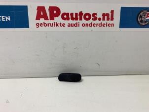 Usados Limpiaparabrisas delante Audi A3 Sportback (8VA/8VF) 1.4 TFSI 16V Precio € 9,99 Norma de margen ofrecido por AP Autos