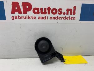 Usagé Sirène alarme Audi A4 Avant (B7) 2.5 TDI V6 24V Prix € 34,99 Règlement à la marge proposé par AP Autos
