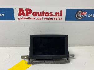 Used Navigation display Audi A8 (D3) 3.7 V8 40V Quattro Price € 199,99 Margin scheme offered by AP Autos