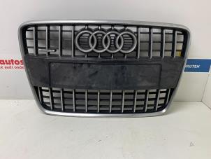 Used Grille Audi Q7 (4LB) 3.0 TDI V6 24V Price € 149,99 Margin scheme offered by AP Autos