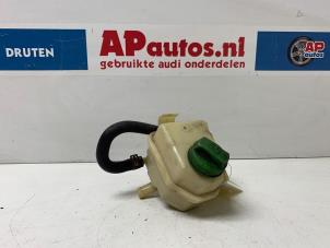 Used Power steering fluid reservoir Volkswagen Transporter T6 2.0 TDI 150 Price € 18,14 Inclusive VAT offered by AP Autos