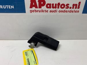 Używane Czujnik baterii Audi A1 (8X1/8XK) 1.4 TFSI 16V 122 Cena € 24,99 Procedura marży oferowane przez AP Autos