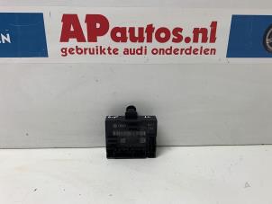 Używane Modul centralnego zamka Audi A1 (8X1/8XK) 1.4 TFSI 16V 122 Cena € 24,95 Procedura marży oferowane przez AP Autos