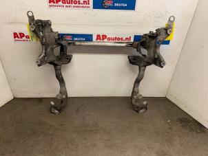 Subframe from a Audi A4 Avant (B8) 3.0 TDI V6 24V Quattro 2008
