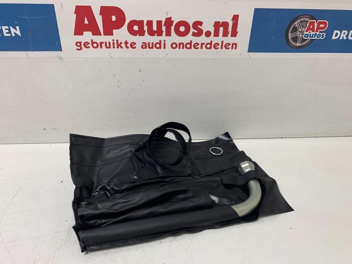 Begagnade Fälgkors Audi A3 Sportback (8VA/8VF) 1.4 TFSI ACT Ultra 16V Pris € 19,99 Marginaltabell erbjuds av AP Auto's