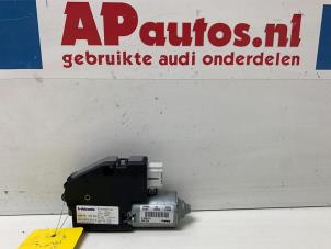 Used Sunroof motor Audi A3 Sportback (8VA/8VF) 1.4 TFSI ACT Ultra 16V Price € 74,99 Margin scheme offered by AP Autos