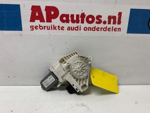 Używane Silnik szyby drzwiowej Audi A6 Avant (C6) 2.4 V6 24V Cena € 19,99 Procedura marży oferowane przez AP Autos