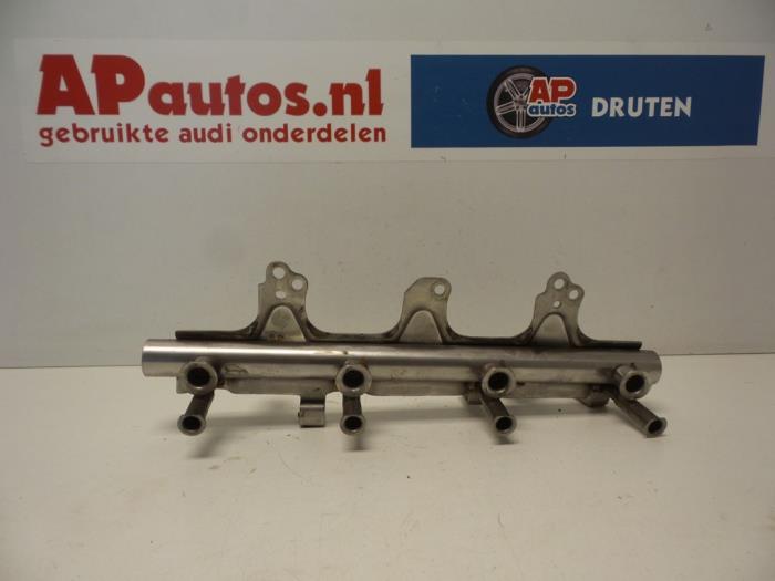 Usagé Système d'injection Audi A4 (B8) 2.0 TFSI 16V Prix € 24,99 Règlement à la marge proposé par AP Auto's