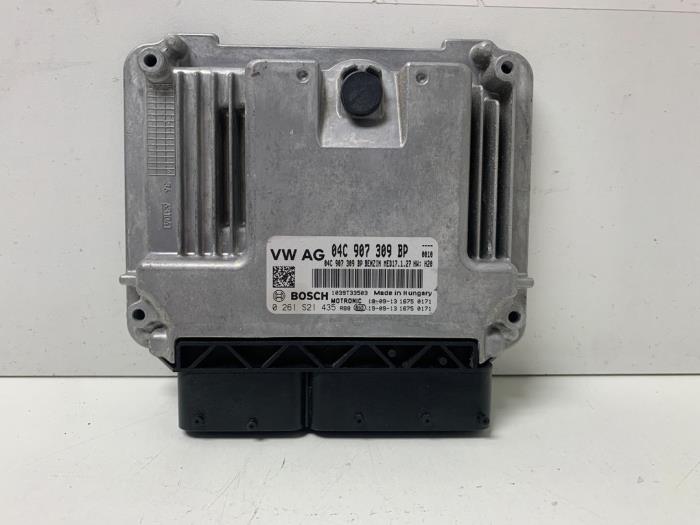 Engine management computer from a Audi A3 Sportback (8VA/8VF) 1.0 30 TFSI 12V 2019