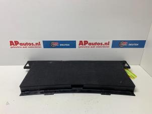 Usados Juego de herramientas Audi A4 Avant (B8) 1.8 TFSI 16V Precio € 24,99 Norma de margen ofrecido por AP Auto's