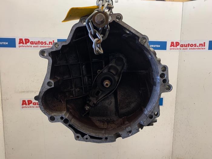 Used Gearbox Audi S4 Avant (B6) S4 4.2 V8 40V Price € 749,99 Margin scheme offered by AP Auto's
