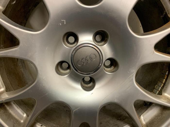 Jante Alu BBS 8Jx18 Pour Audi - Référence 8E0601025AN - Déport 43, 5 Trous, PCD 112 - Neuf Sans Emballage