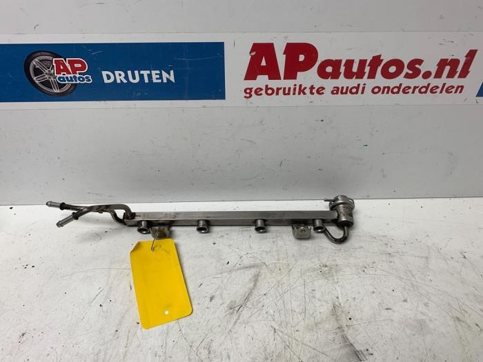 Usagé Système d'injection Audi A3 (8L1) 1.8 20V Prix € 19,99 Règlement à la marge proposé par AP Auto's