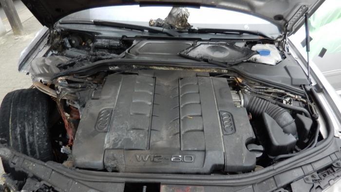 Używane Silnik Audi A8 (D3) 6.0 W12 48V Quattro Cena € 2.499,99 Procedura marży oferowane przez AP Auto's