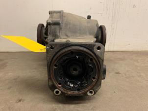 Differential hinten van een Audi A8 (D3) 4.2 V8 40V Quattro 2003