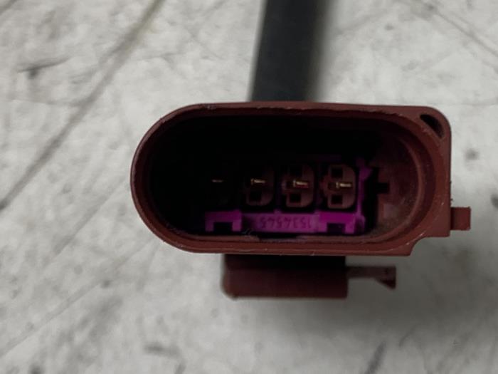 Lambda probe from a Audi A3 Sportback (8VA/8VF) 1.4 TFSI 16V 2013