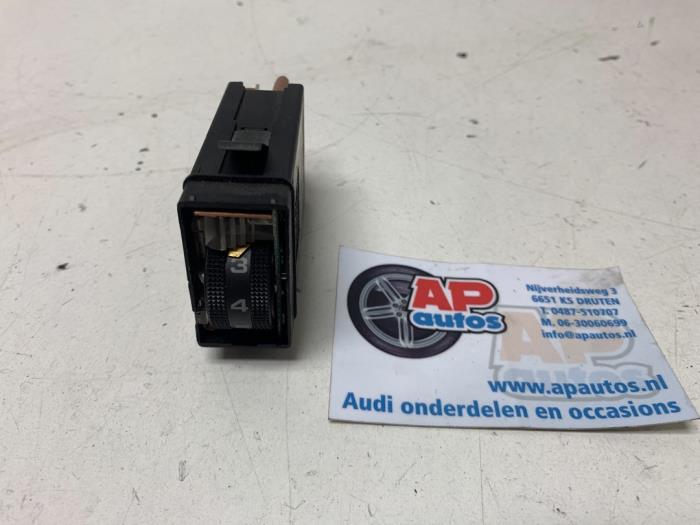 Seat heating switch
