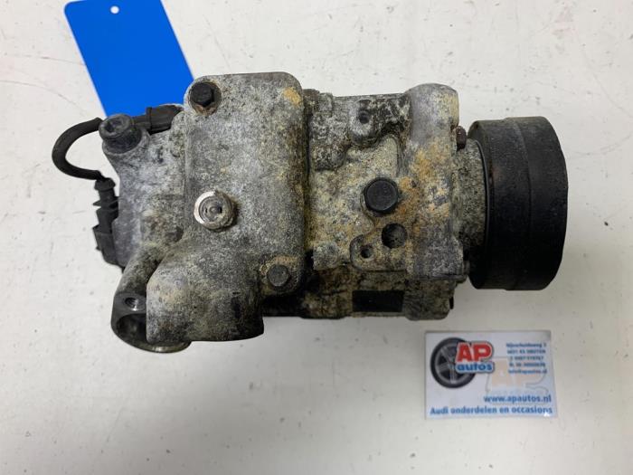 Usagé Pompe clim Audi S6 Avant (C7) 4.0 V8 TFSI Prix € 149,99 Règlement à la marge proposé par AP Auto's