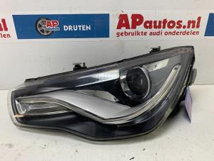 Usados Faro izquierda Audi A1 Sportback (8XA/8XF) 1.4 TFSI 16V 122 Precio € 349,99 Norma de margen ofrecido por AP Auto's