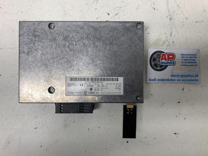 Begagnade Telefonmodul Audi A4 (B8) 1.8 TFSI 16V Pris € 99,99 Marginaltabell erbjuds av AP Auto's