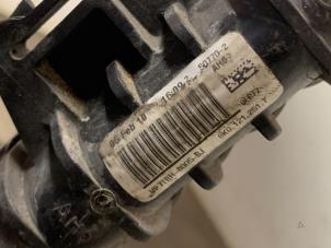 Radiator from a Audi A4 Avant (B8) 1.8 TFSI 16V 2010