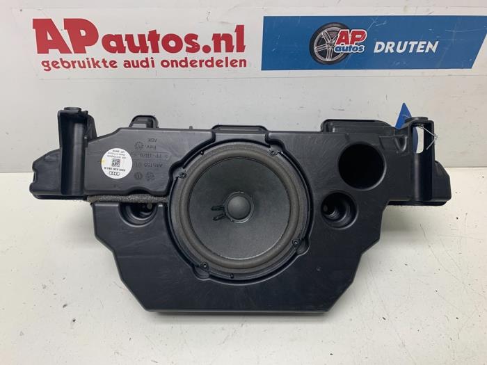 Używane Subwoofer Audi A5 Sportback (F5A/F5F) 2.0 40 TFSI Mild Hybrid 16V Cena € 79,99 Procedura marży oferowane przez AP Auto's