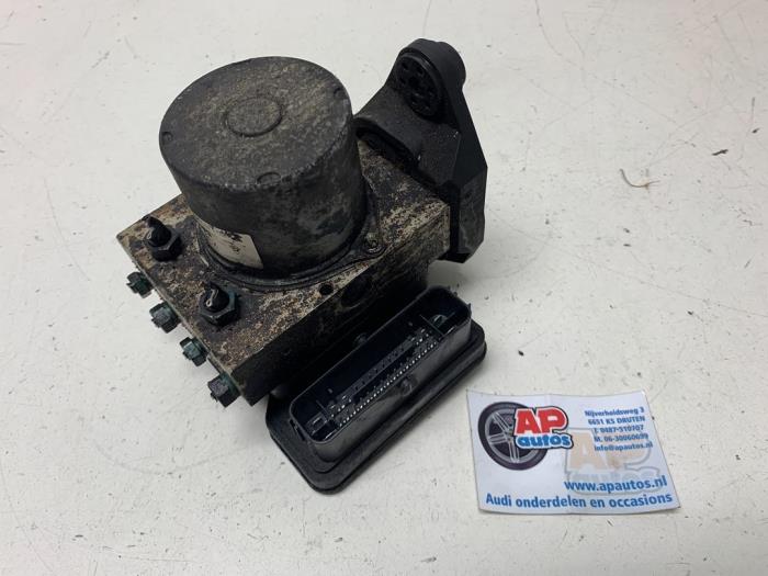 Gebrauchte ABS Pumpe Audi S4 (B9) 3.0 TFSI V6 24V Preis € 349,99 Margenregelung angeboten von AP Auto's