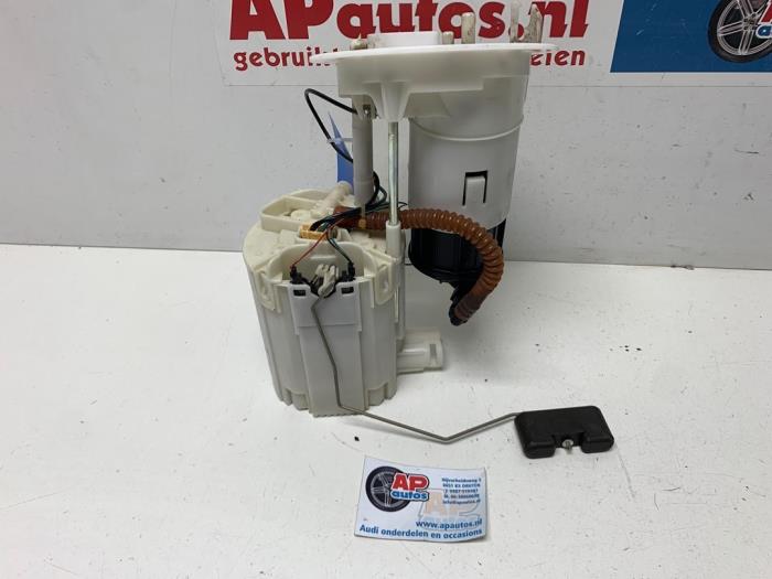 Usagé Pompe d'injection Audi A4 Avant (B8) 2.0 TFSI 16V Prix € 29,99 Règlement à la marge proposé par AP Auto's