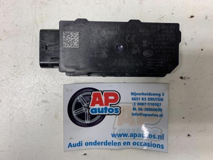 Używane Keyless Entry-Antena Audi A3 Sportback (8YA) 1.4 40 TFSIe 16V Cena € 9,99 Procedura marży oferowane przez AP Auto's