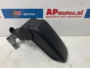 Begagnade Armstöd Audi A1 (8X1/8XK) 1.2 TFSI Pris € 99,99 Marginaltabell erbjuds av AP Auto's