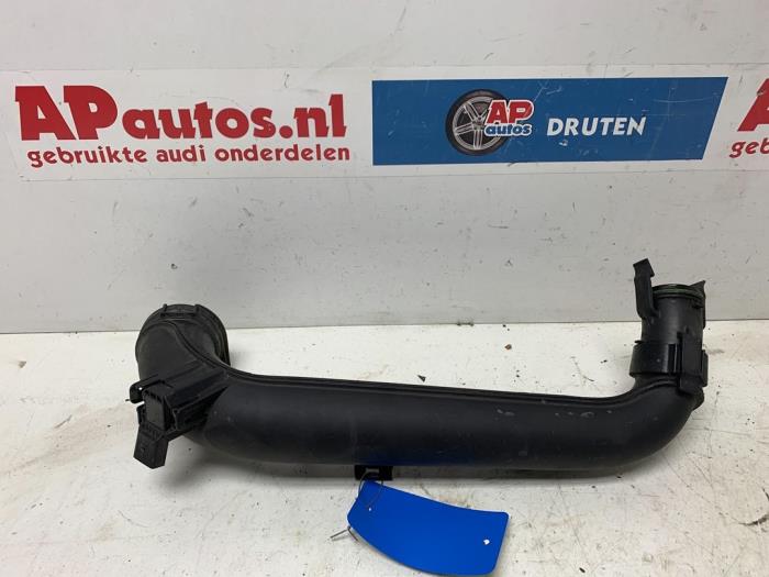 Usagé Conduit turbo Audi A3 Limousine (8VS/8VM) 1.4 TFSI ACT 16V Prix € 24,99 Règlement à la marge proposé par AP Auto's