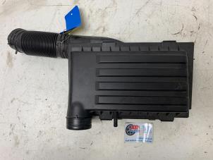 Usados Cuerpo de filtro de aire Audi A3 Limousine (8VS/8VM) 1.4 TFSI ACT 16V Precio € 49,99 Norma de margen ofrecido por AP Auto's