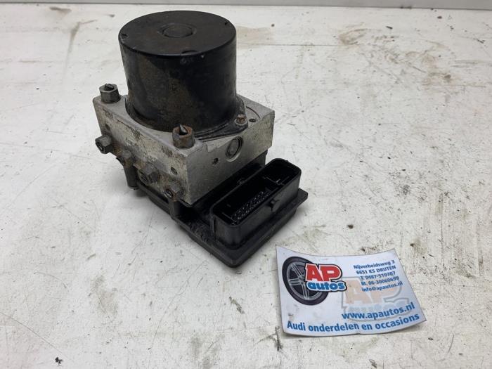 Begagnade ABS-pump Volkswagen Polo IV (9N1/2/3) 1.2 12V Pris € 64,99 Marginaltabell erbjuds av AP Auto's