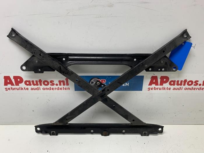Used Subframe Audi A4 Avant (B8) 1.8 TFSI 16V Price € 44,99 Margin scheme offered by AP Auto's