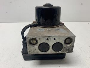 Bloc ABS d'un Audi A3 (8L1) 1.8 20V 2000