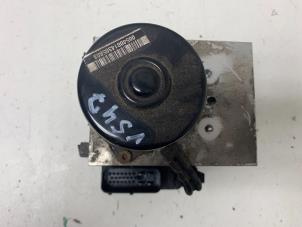 Bloc ABS d'un Audi A3 (8L1) 1.8 20V 2000
