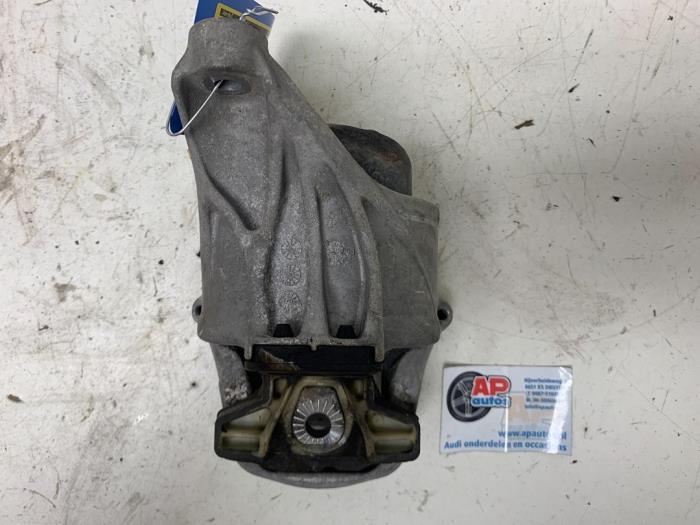 Used Engine mount Audi A4 Avant (B9) 2.0 TDI 16V Price € 34,99 Margin scheme offered by AP Auto's
