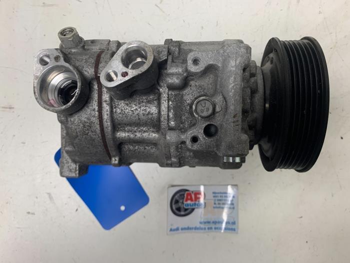 Usagé Pompe clim Audi A4 Avant (B9) 2.0 TDI 16V Prix € 99,99 Règlement à la marge proposé par AP Auto's