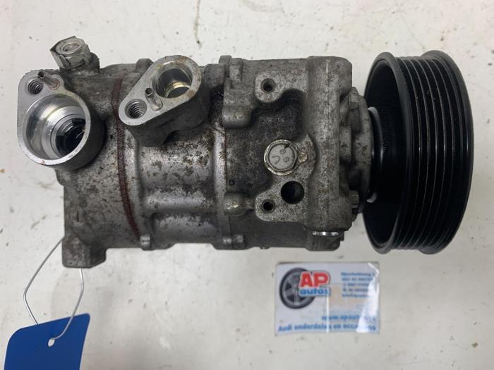 Usagé Compresseur de clim Audi A3 Sportback (8VA/8VF) 1.8 TFSI 16V Quattro Prix € 29,99 Règlement à la marge proposé par AP Auto's