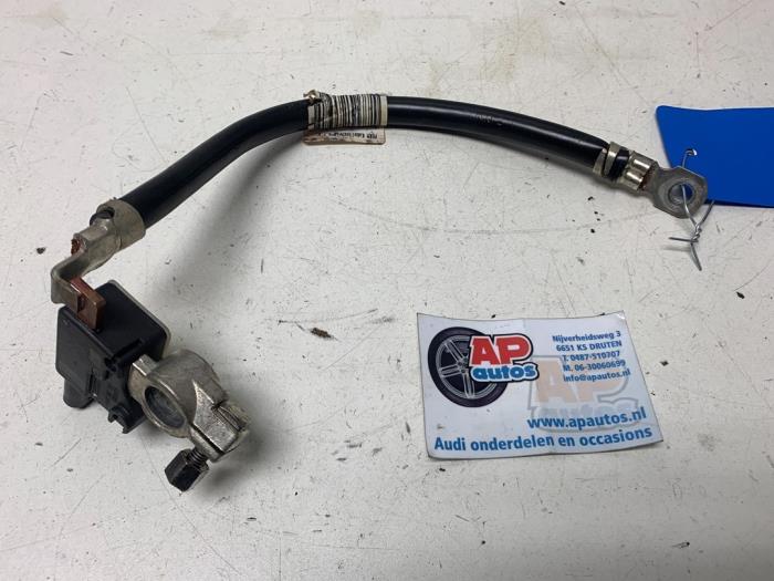 Begagnade Batterisensor Audi S4 Avant (B8) S4 3.0 TFSI V6 24V Pris € 19,99 Marginaltabell erbjuds av AP Auto's