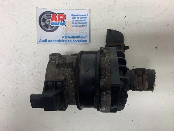 Begagnade Vattenpump Audi S4 Avant (B8) S4 3.0 TFSI V6 24V Pris € 99,99 Marginaltabell erbjuds av AP Auto's