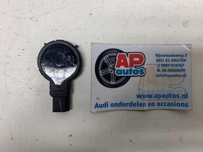 Begagnade Regnsensor Audi S4 Avant (B8) S4 3.0 TFSI V6 24V Pris € 34,99 Marginaltabell erbjuds av AP Auto's