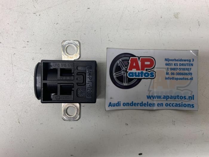 Begagnade Airbagsensor Audi S4 Avant (B8) S4 3.0 TFSI V6 24V Pris € 19,99 Marginaltabell erbjuds av AP Auto's