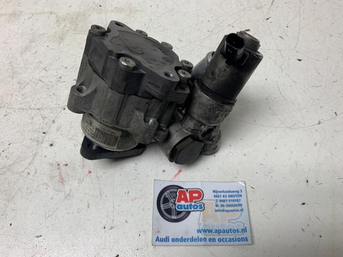 Usagé Pompe de direction Audi S4 Avant (B8) S4 3.0 TFSI V6 24V Prix € 174,99 Règlement à la marge proposé par AP Auto's
