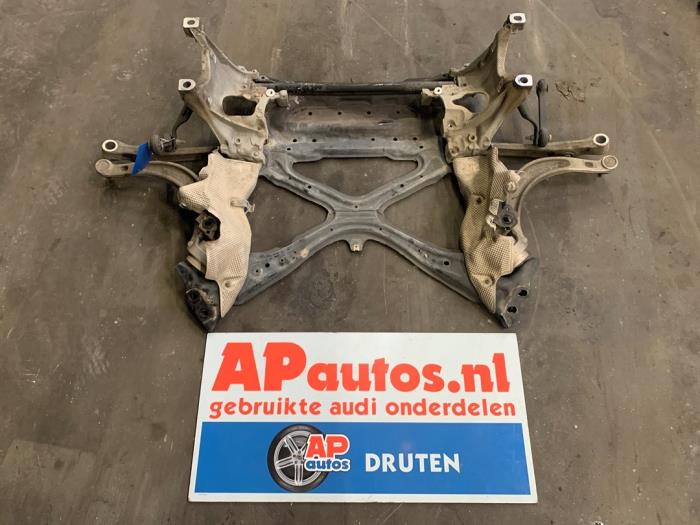 Used Subframe Audi A4 Avant (B9) 2.0 TDI 16V Price € 349,99 Margin scheme offered by AP Auto's